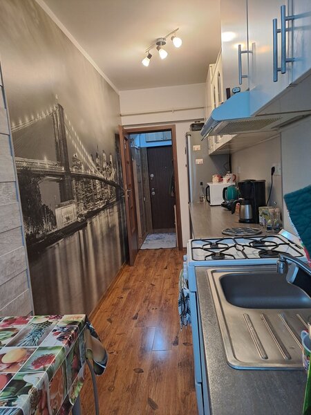 Sector 5 Apartament cochet 2 camere semidecomandat